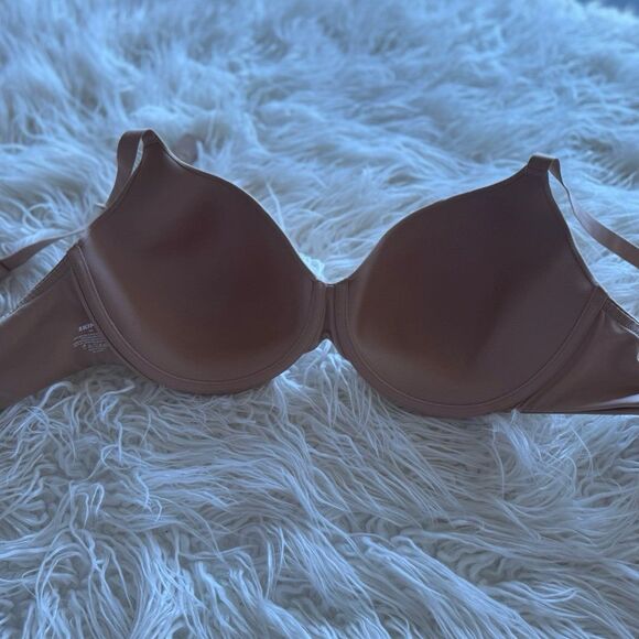 Skims Fits Everybody T-Shirt Bra Clay Size 40C - Picture 8 of 11